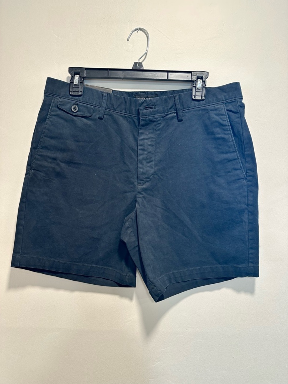 Banana Republic Lived-In Chino Shorts Mens 33 Black Slim Fit 7” Inseam NWT